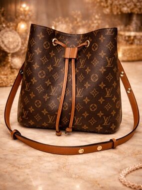 Fashion Designer Bag Monogram Canvas Bucket Bag in Brown and Tan